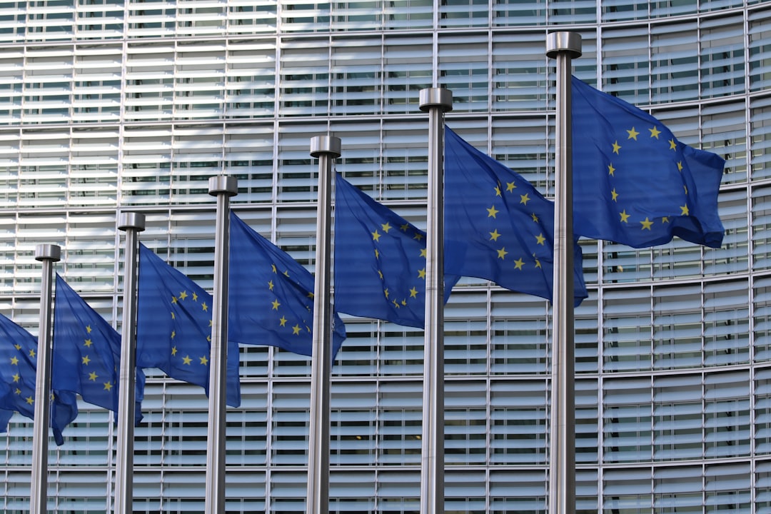 EÚ 101: Komisia, Parlament, Rada — trafíš inštitúcie v 10 otázkach?