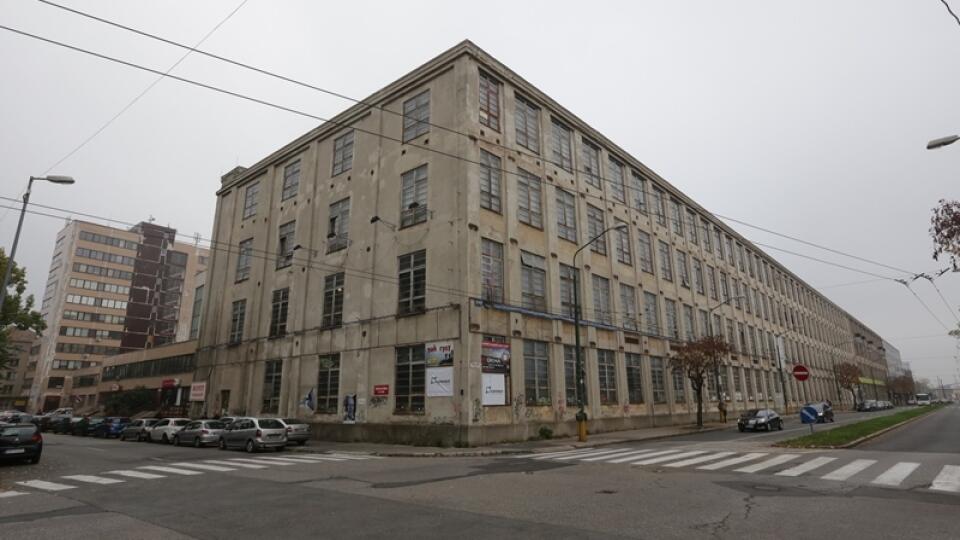 Hrady, jaskyne, fabriky: Spomínate si na povinné školské výlety?